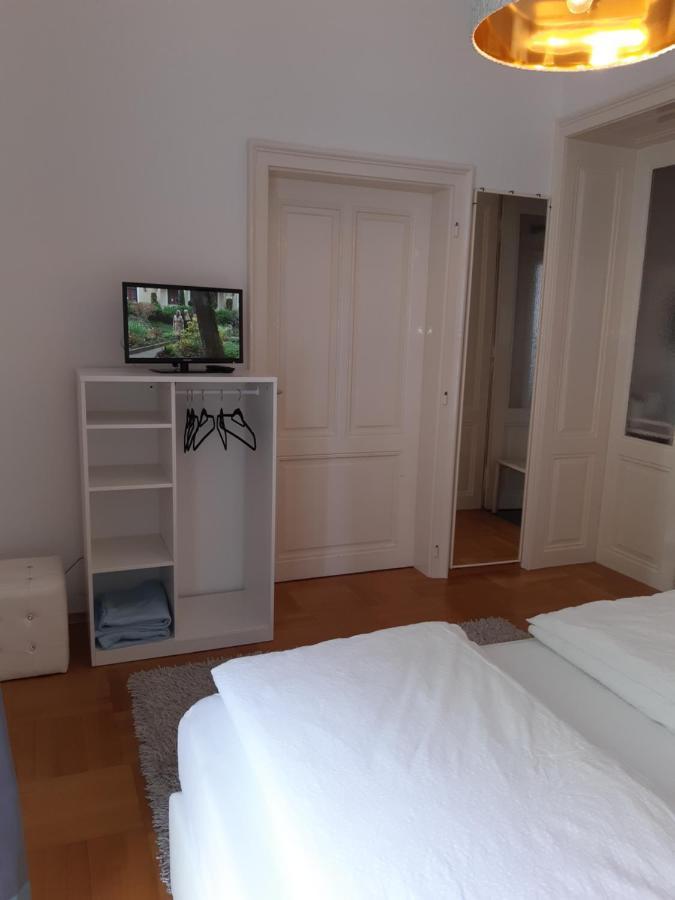 Kristall Doppelzimmer Direkt Im Zentrum, Balkon Bad Ischl Kültér fotó